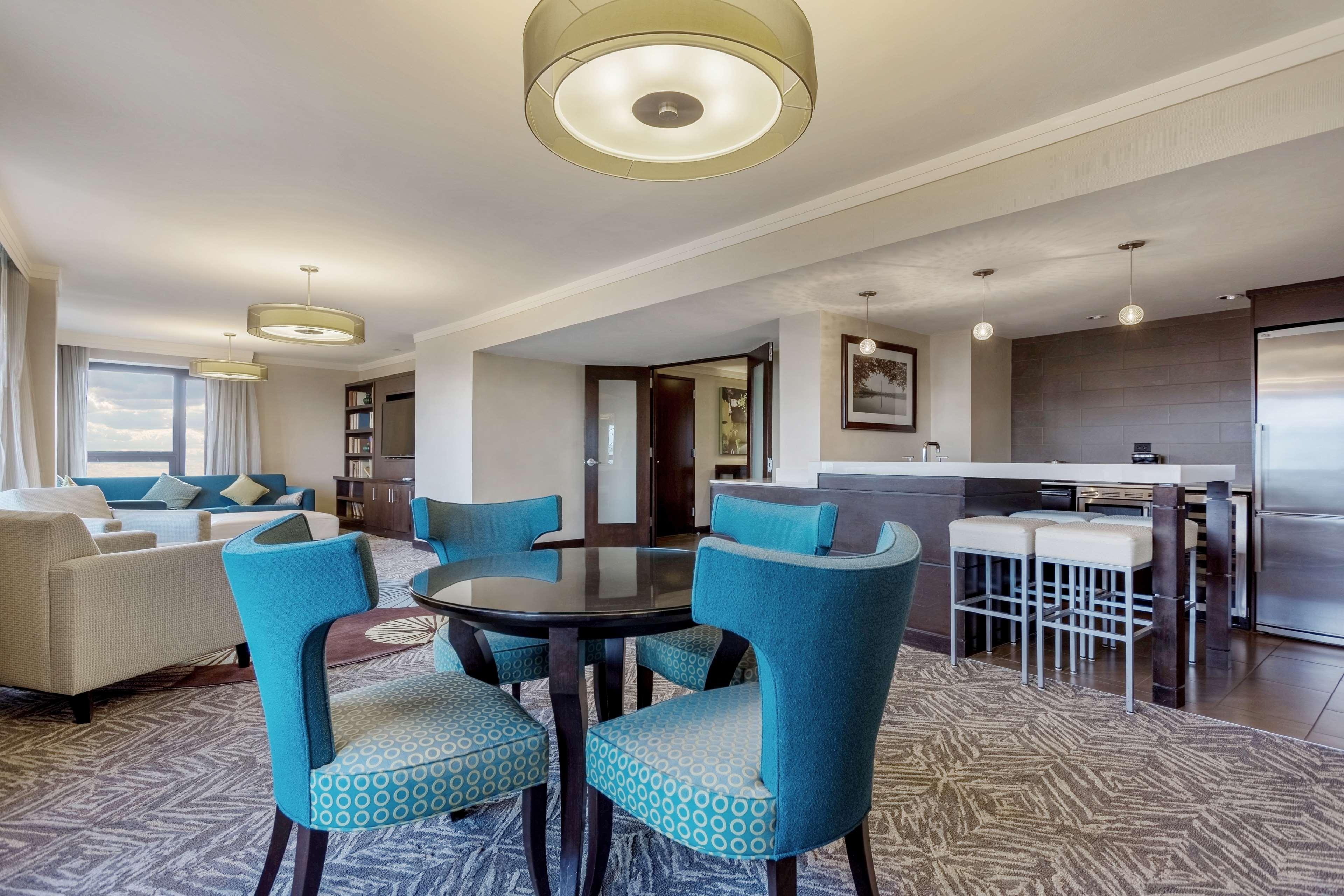 Отель Washington Hilton Экстерьер фото