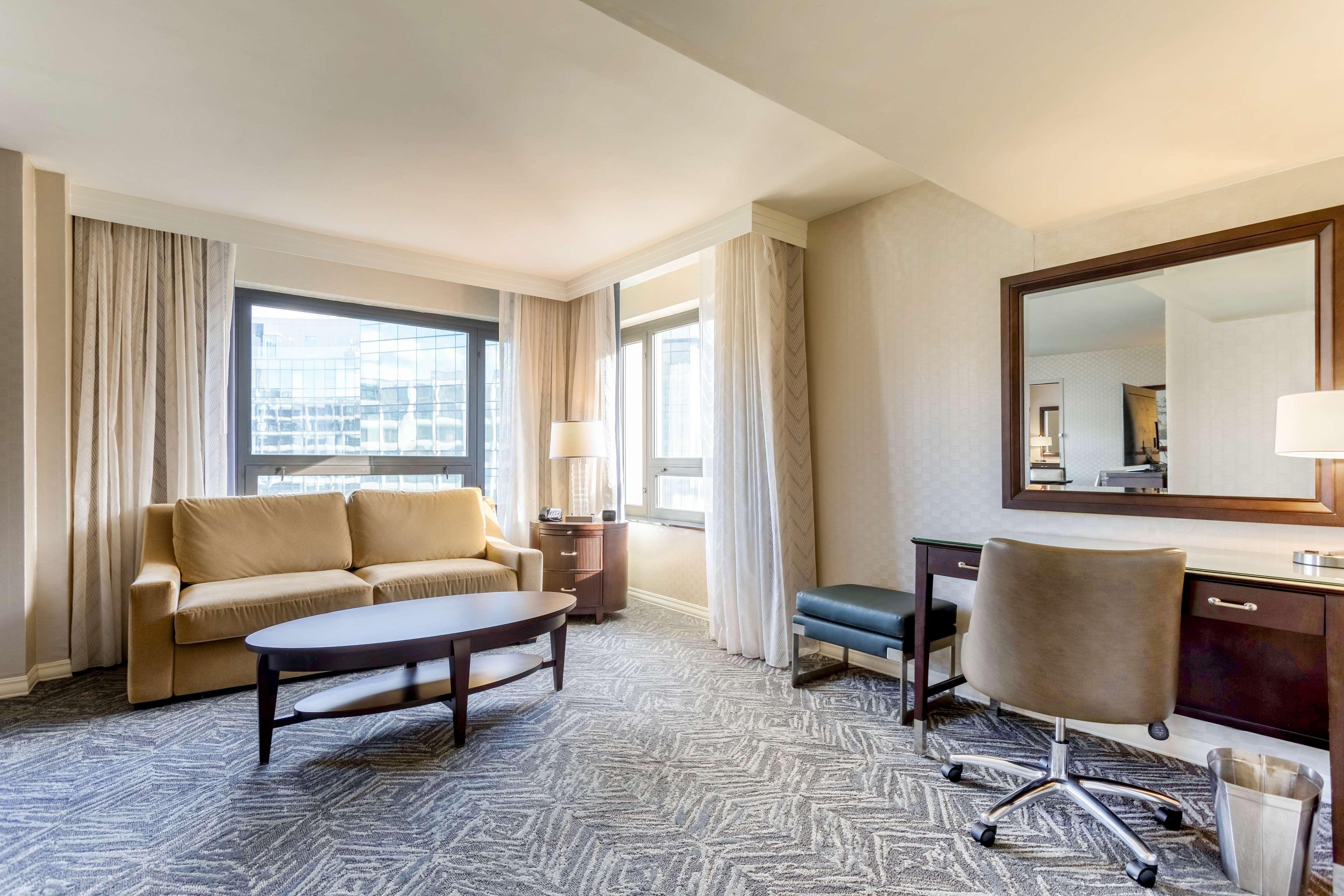 Отель Washington Hilton Экстерьер фото
