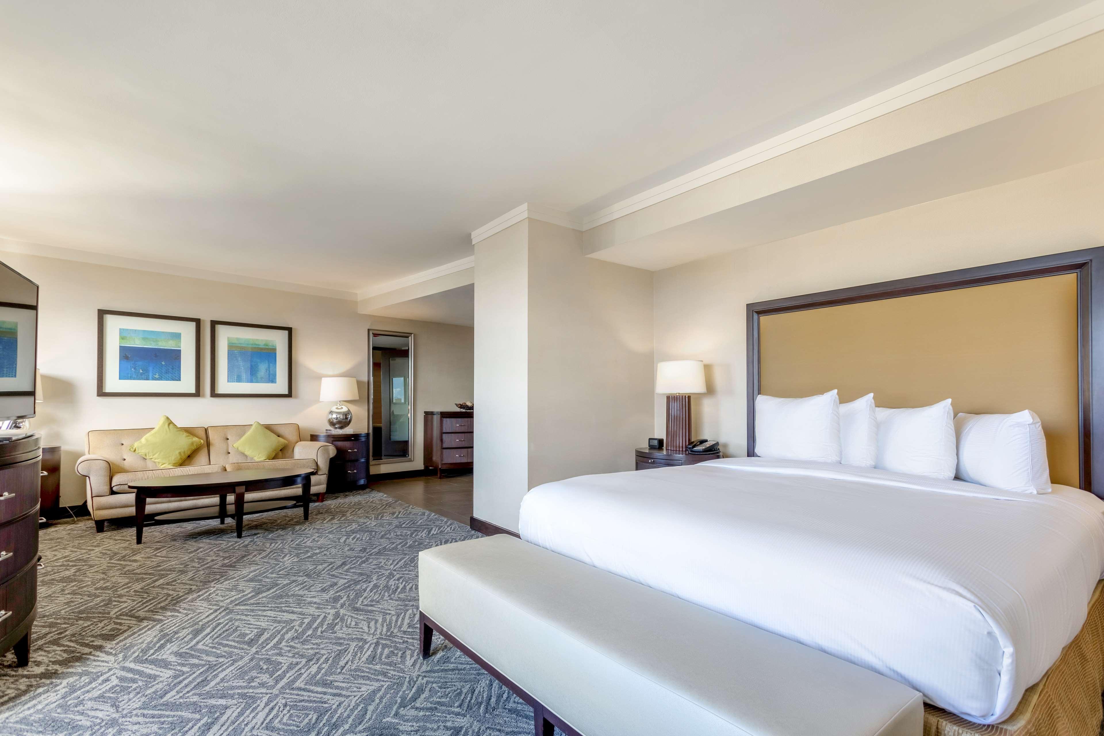 Отель Washington Hilton Экстерьер фото