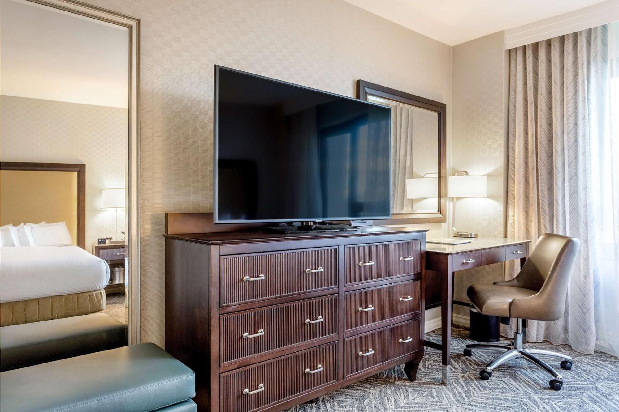 Отель Washington Hilton Экстерьер фото